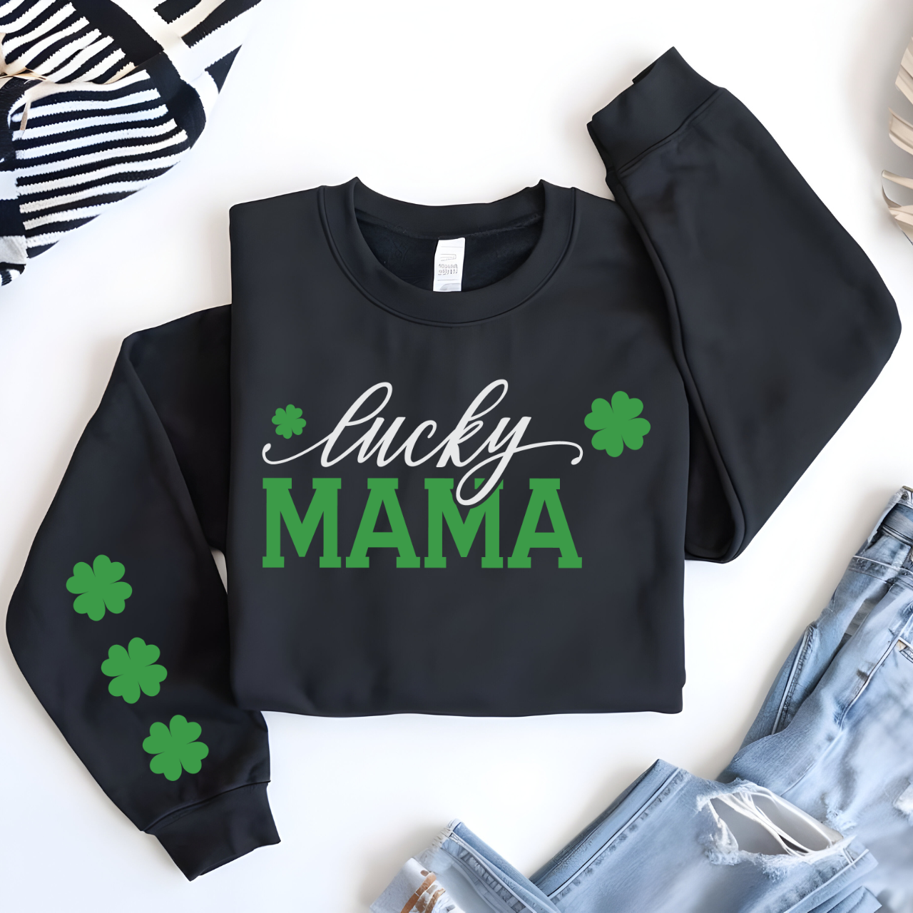 Lucky Mama St Patty's Day With Sleeve Clovers