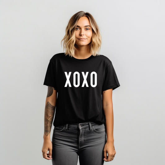 XOXO White